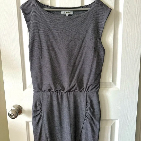 #7 ATHLETA Dress XSP Navy/White tiny stripes Boat Neck, Sleeveless, Lined - Picture 1 of 15